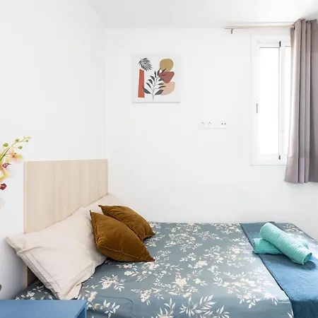 Gasthuis Black Cat Surf House 1 B *