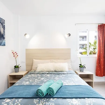 Gasthuis Black Cat Surf House 1 B Arona (Tenerife)